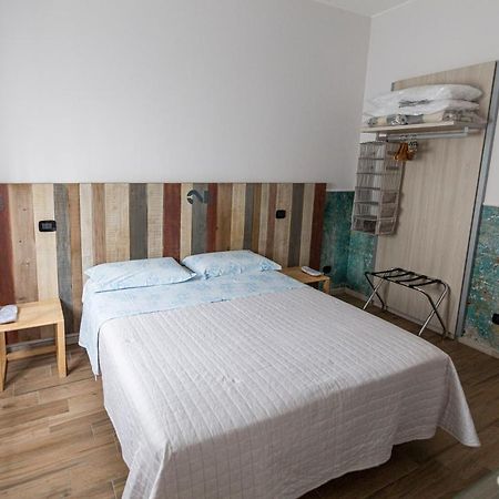 Il Giardino Di Fiorina Hotell Novate Milanese Exteriör bild