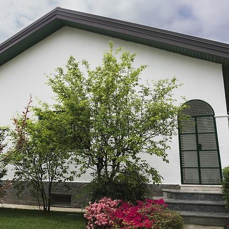 Il Giardino Di Fiorina Hotell Novate Milanese Exteriör bild