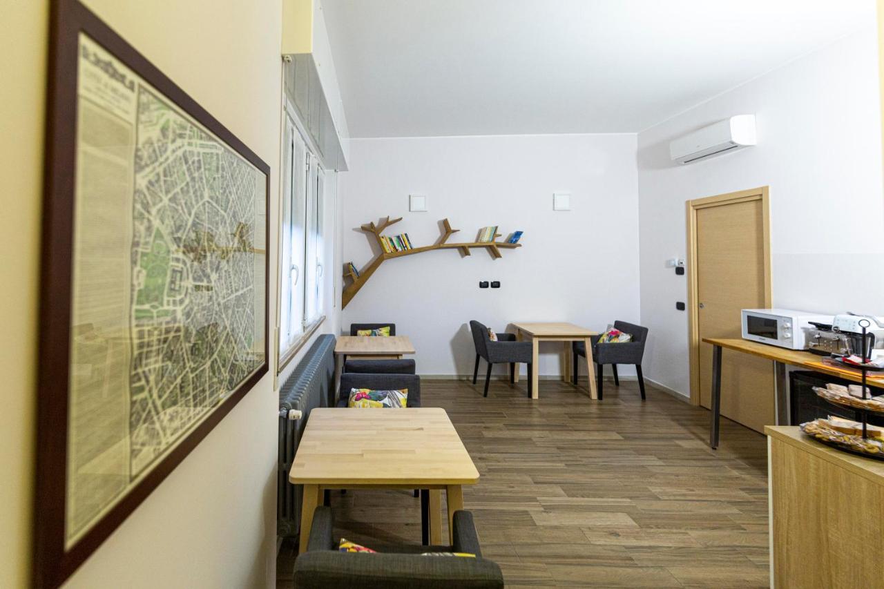 Il Giardino Di Fiorina Hotell Novate Milanese Exteriör bild